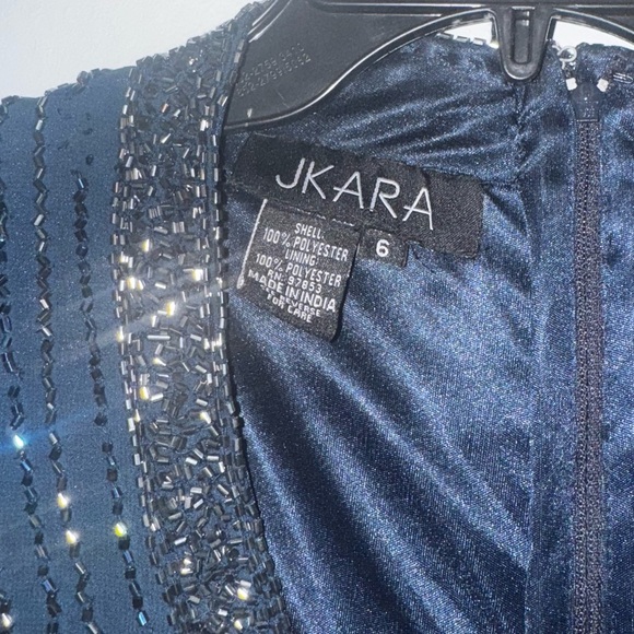 J Kara Beaded Midnight Blue Gown and Shawl - Picture 4 of 4